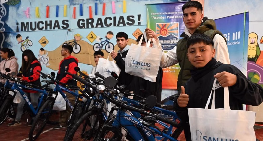 El gobierno continúa con la entrega de bicicletas TuBi - imagen destacada